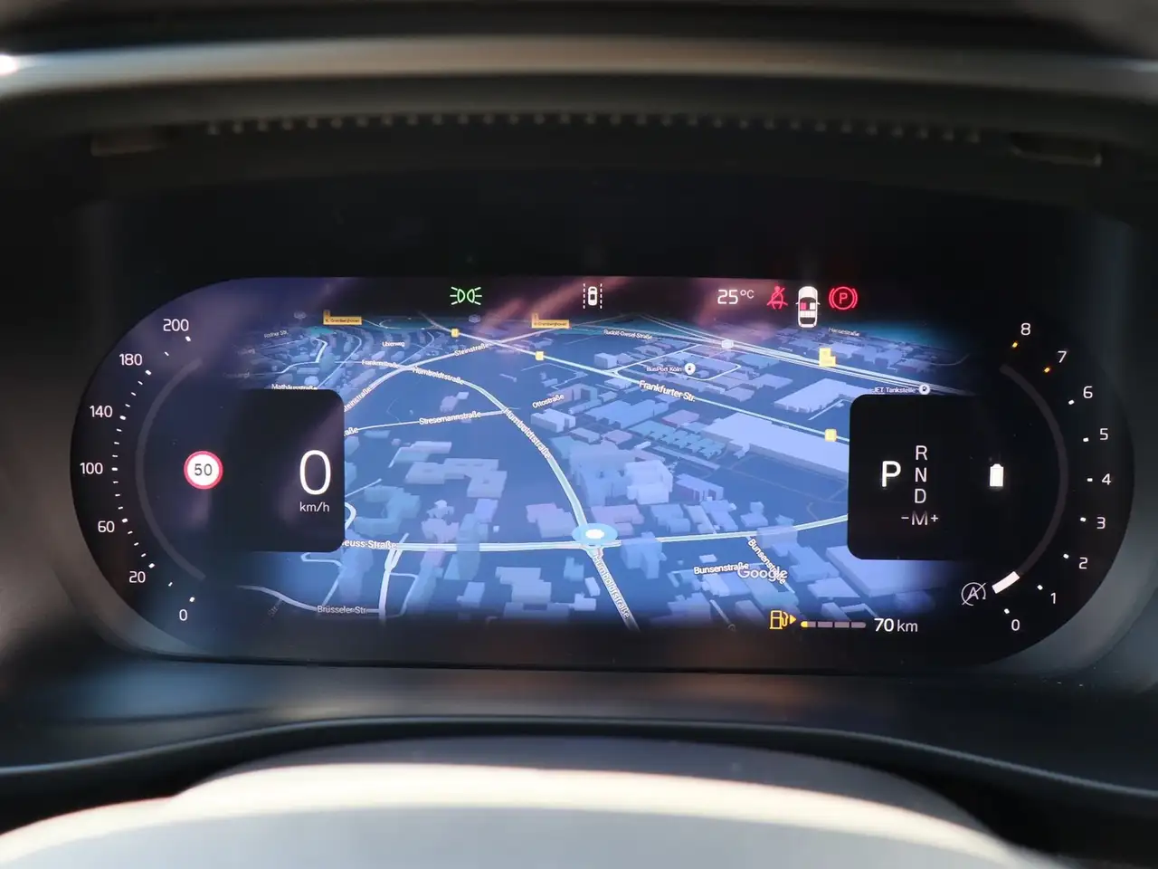 Volvo XC40 B3 (B) Core #LED/Google/PDC/RFK/Winterpkt./Navi — Galería del vehículo 14