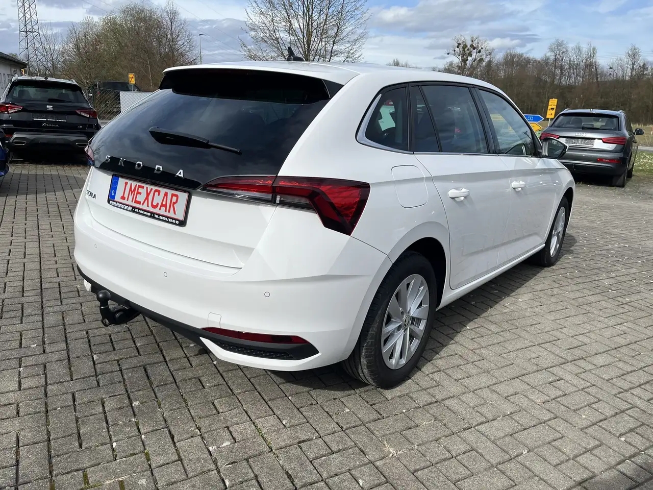 Skoda Scala 1,0 TSI Selection + Navigation + AHK + Klimaautoma — Vehicle gallery 8