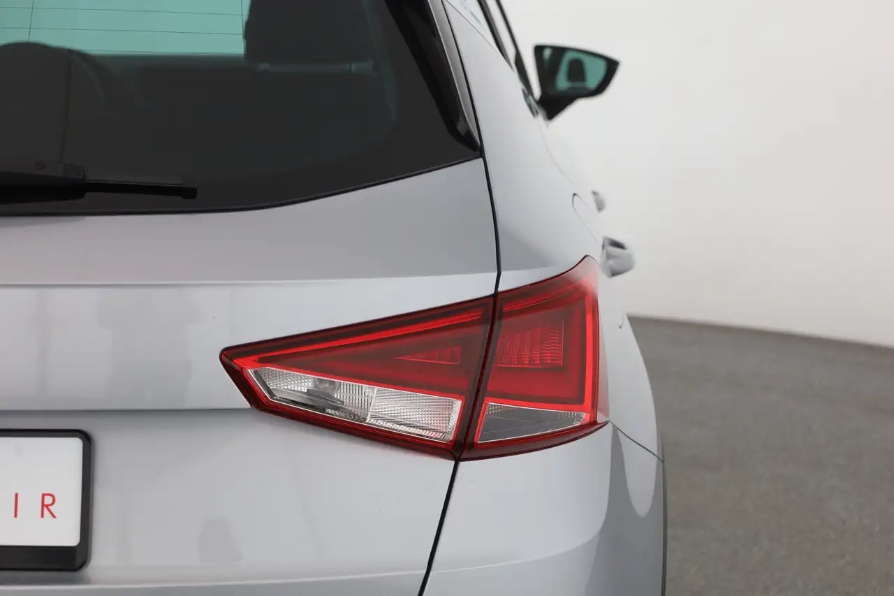 SEAT Arona 1.0 TSI DSG FR LED Sitzheizung Kamera AHK — Vehicle gallery 29