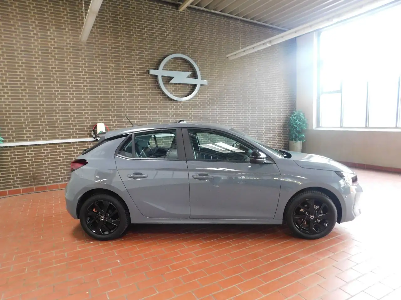 Opel Corsa F Edition -Kamera, Winter, Allwetterräder, — Galería del vehículo 2