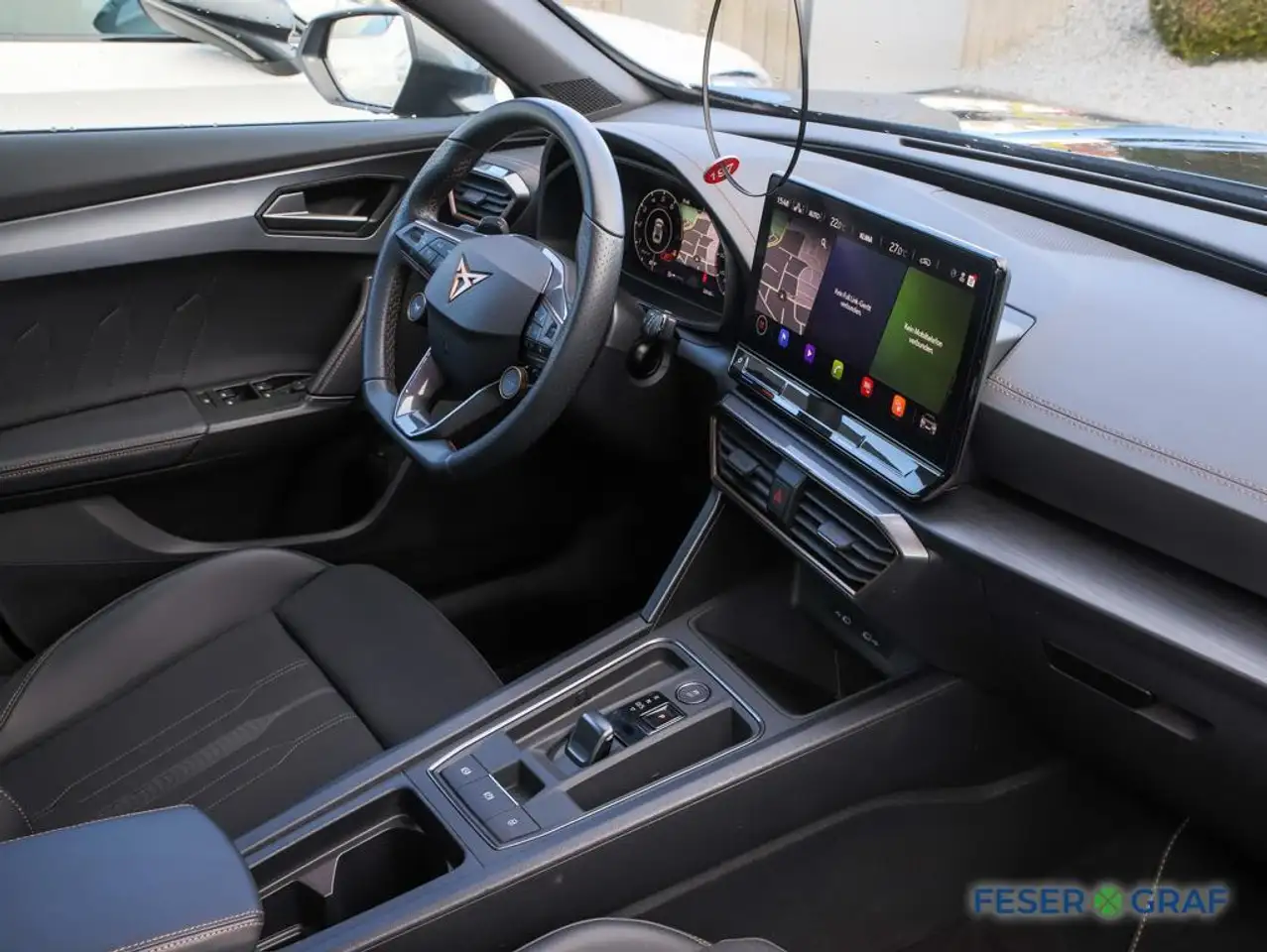 CUPRA Formentor VZ 2.0 TSI DSG Navi Kamera LED SiHz — Vehicle gallery 5