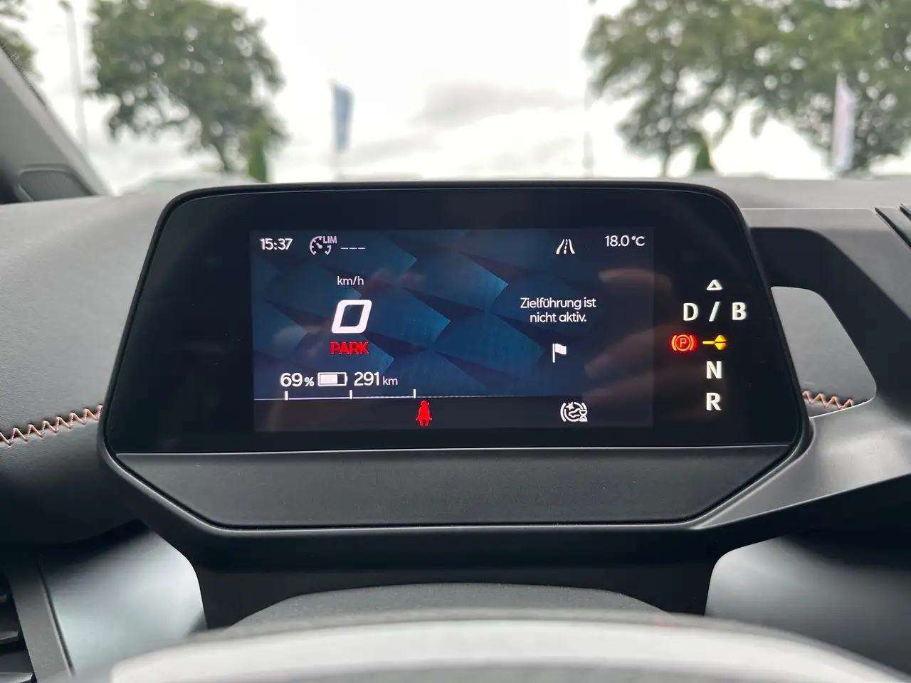 CUPRA Born 150kW/58kWh NAV+LED+18ZOLL+KEYLESS+DAB+1HD — Vehicle gallery 11