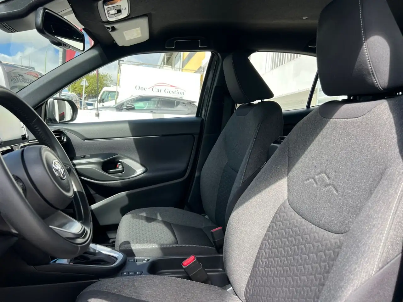 Toyota Yaris Cross 120H Active Plus — Vehicle gallery 9