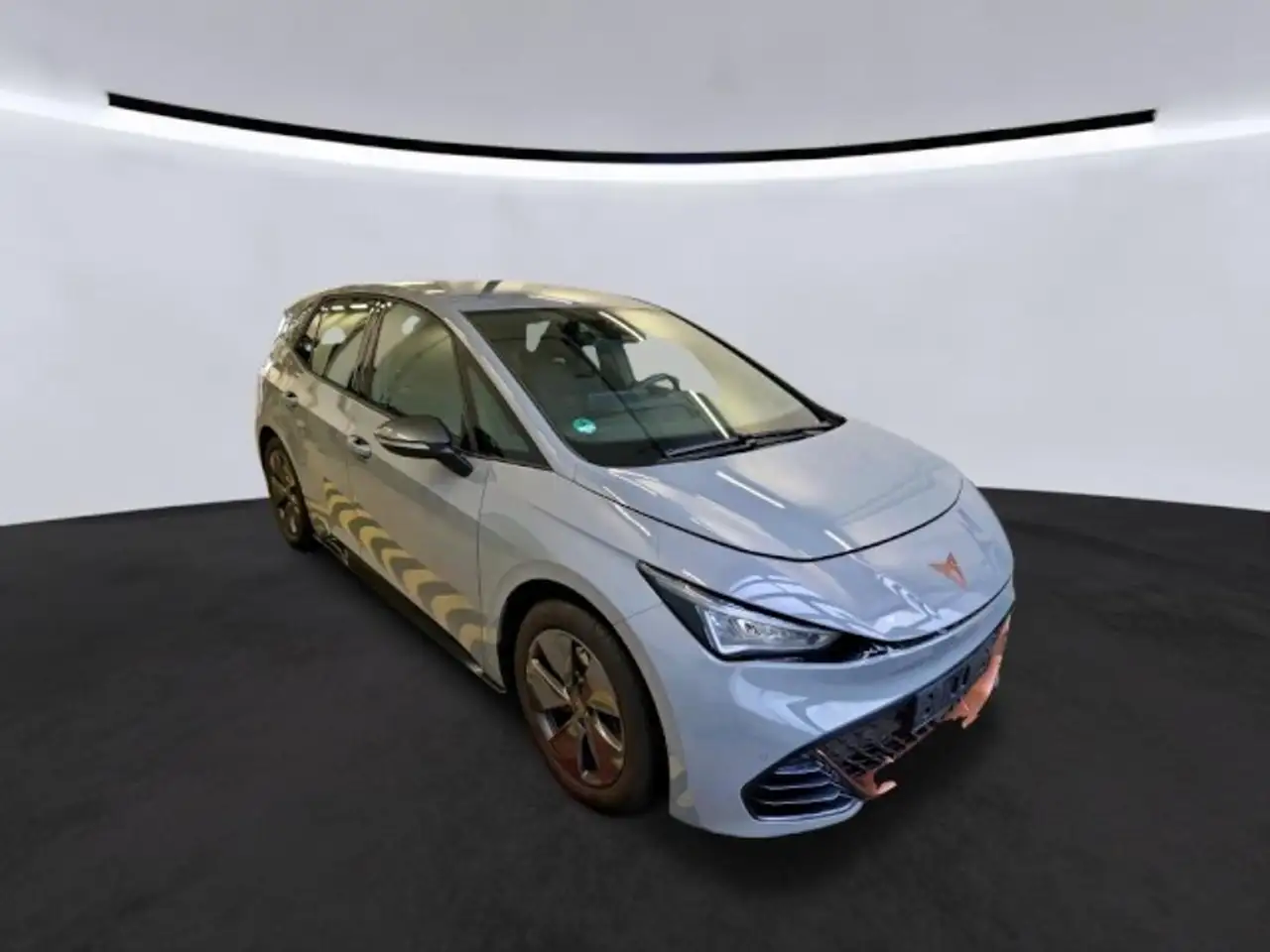 CUPRA Born 204PS/62kWh 5JGAR+SHZ+CARPLAY+LED+KESSY Klima — معرض صور السيارة 2