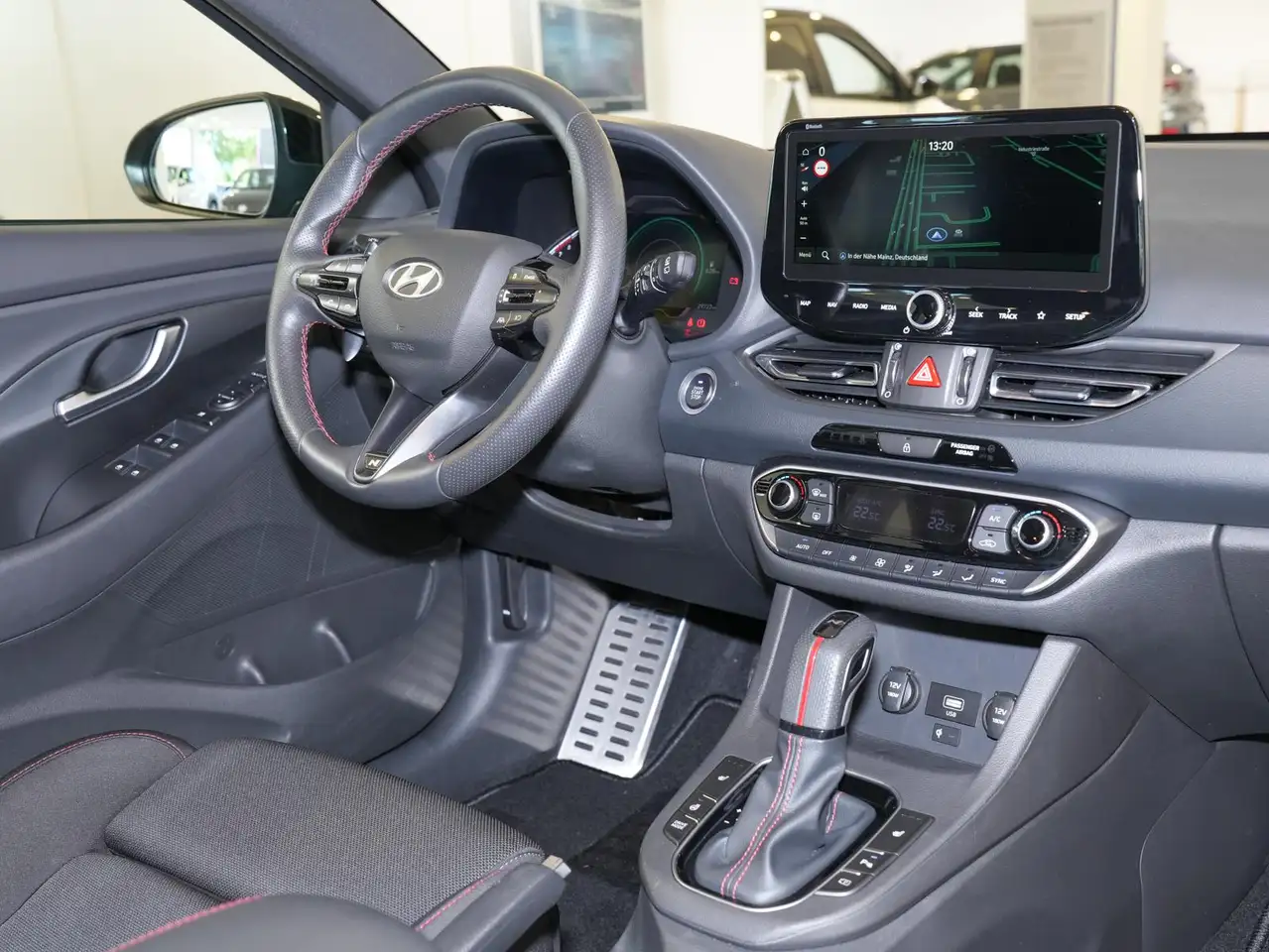 Hyundai i30 Kombi 1.5 TGDi DCT N LINE Navi Panoramadach — Galerie du véhicule 5