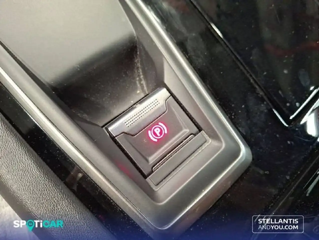 Peugeot 508 1.5BlueHDi S&S Allure EAT8 130 — Vehicle gallery 20