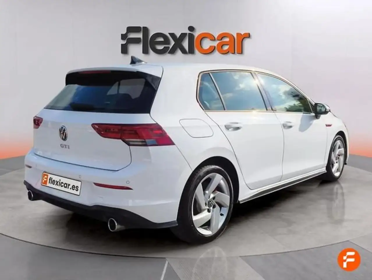 Volkswagen Golf GTI 2.0 TSI DSG 180kW — معرض صور السيارة 10