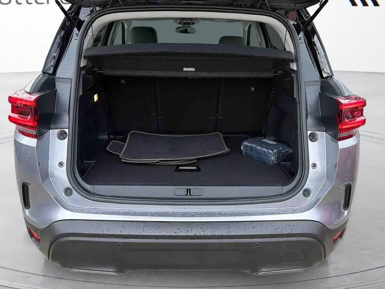 Citroen C5 Aircross ë-Series — Galerie du véhicule 25