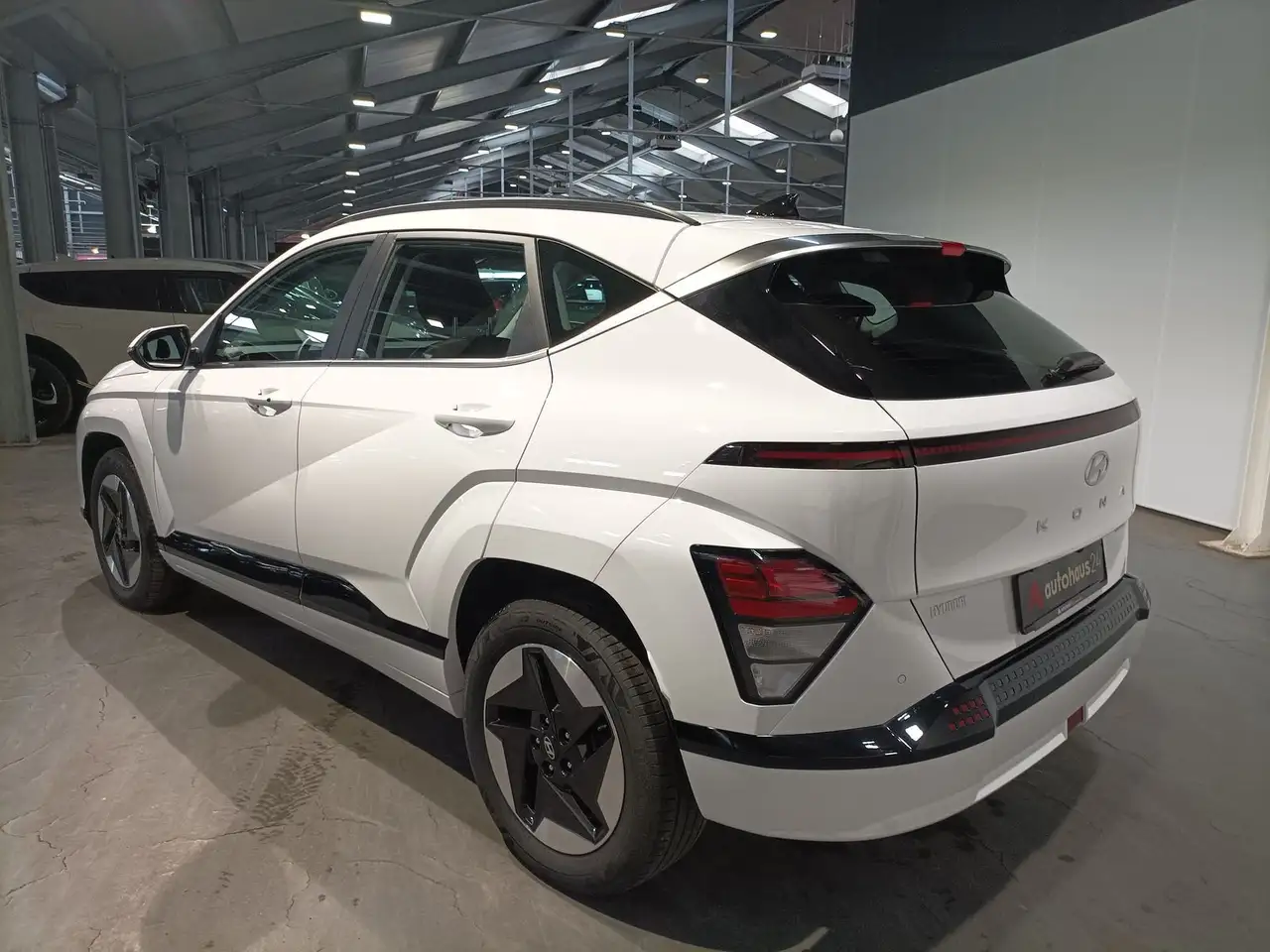Hyundai KONA Kona 48,4 kWh Advantage LED|Navi|PDC|ACC|Wä-Pu — معرض صور السيارة 4
