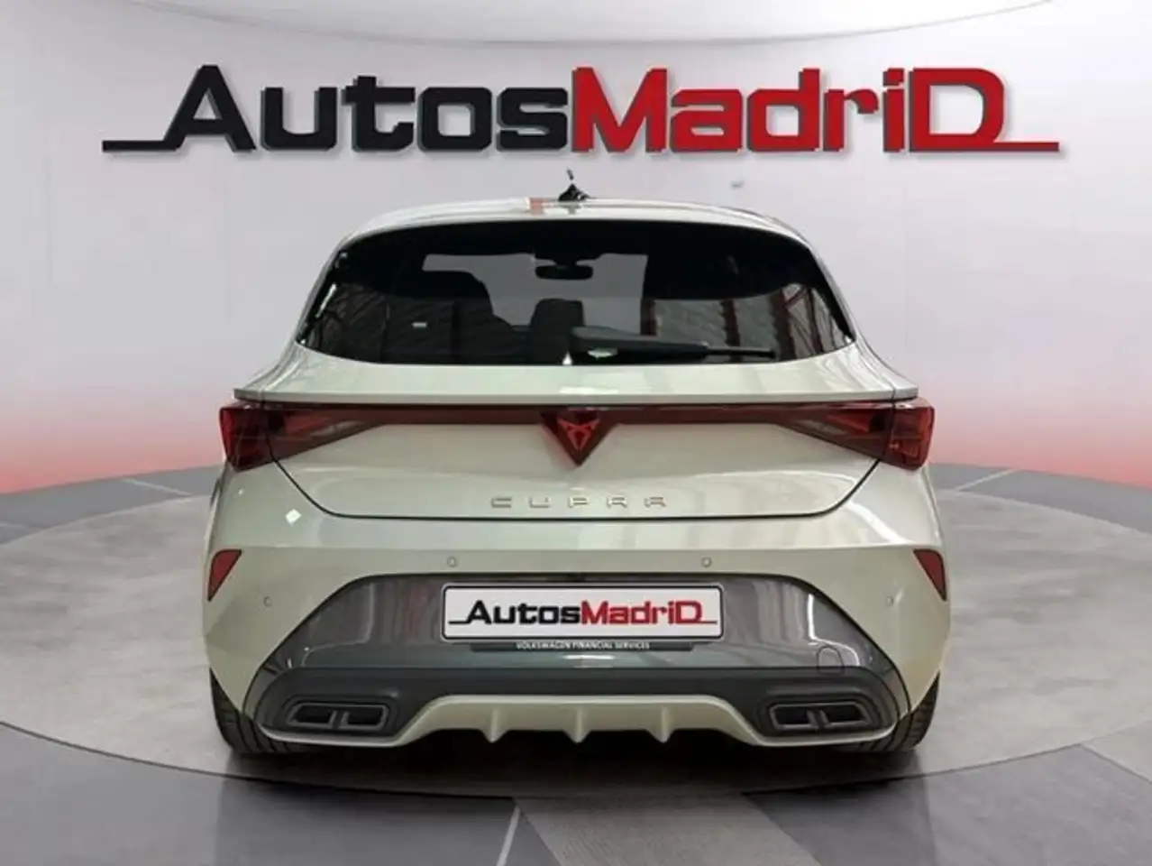 CUPRA Leon 1.5 TSI 110Kw — معرض صور السيارة 6