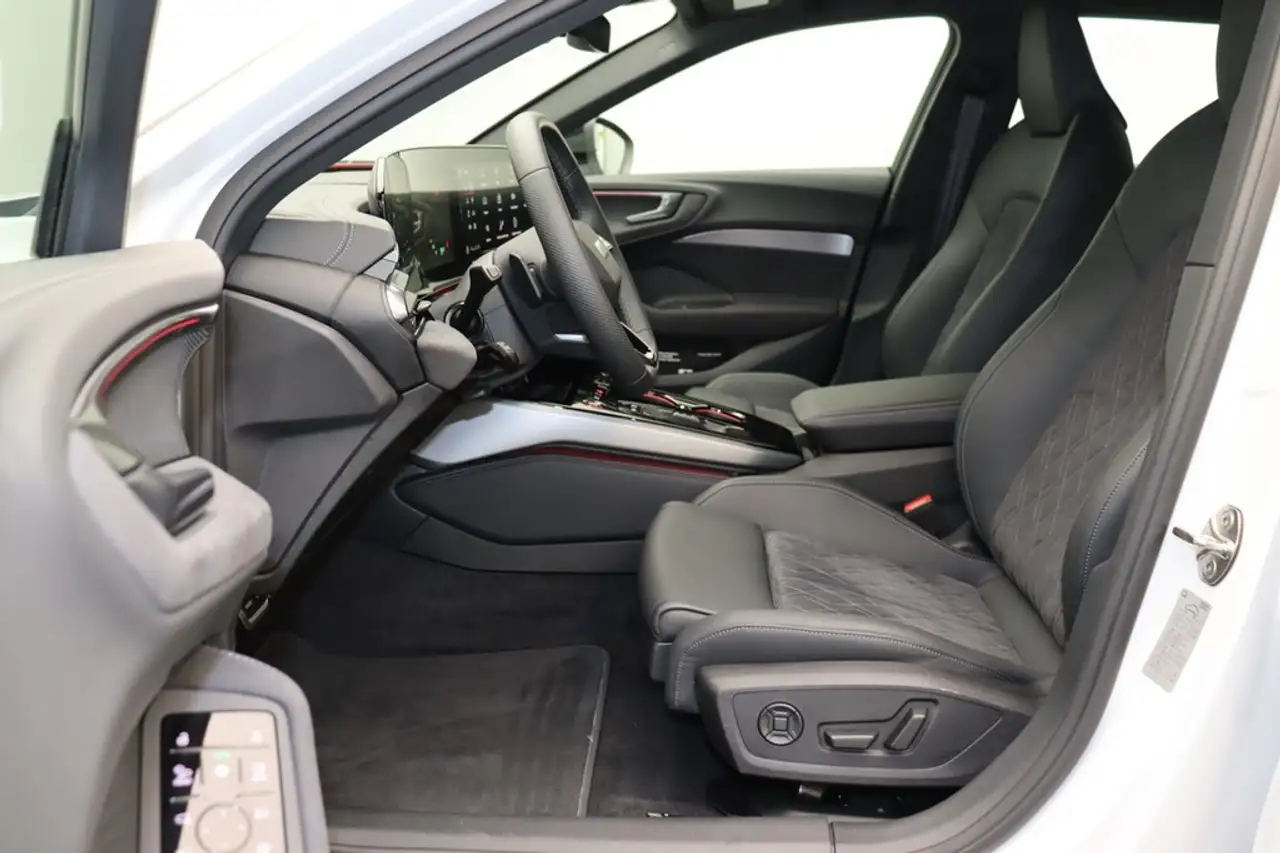 Audi A5 Avant TFSI quattro S line Matrix Navi AVV — Vehicle gallery 9