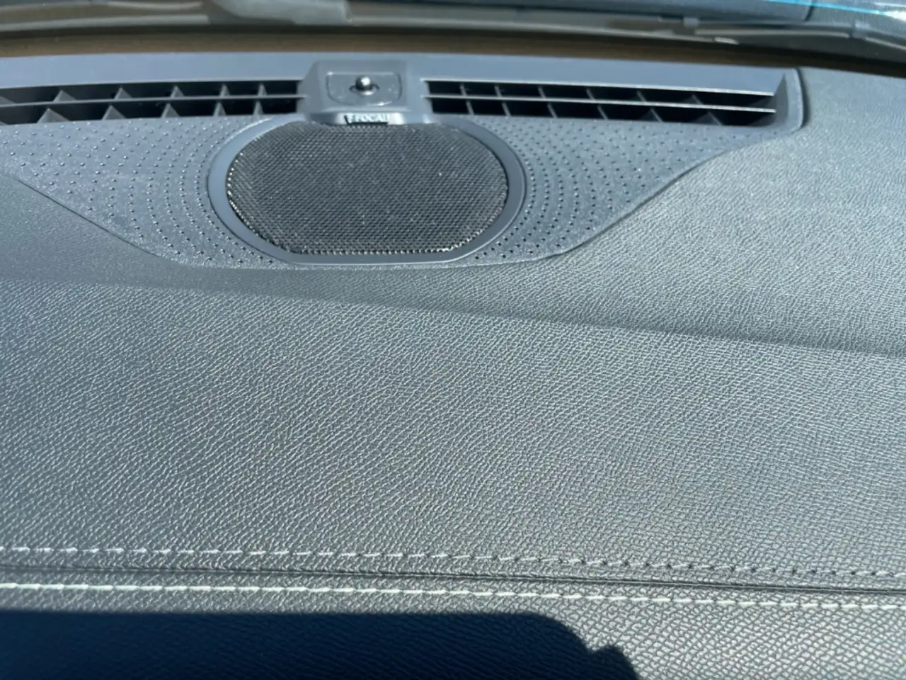 Peugeot 408 GT PT 130 EAT8 Navi Leder Memory Sitze Soundsystem — Vehicle gallery 19