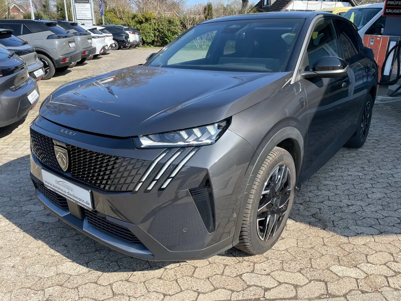 Peugeot 3008 Hybrid 145 e-DSC6 GT RFK mit 360° / FZH / SHZ — معرض صور السيارة 2