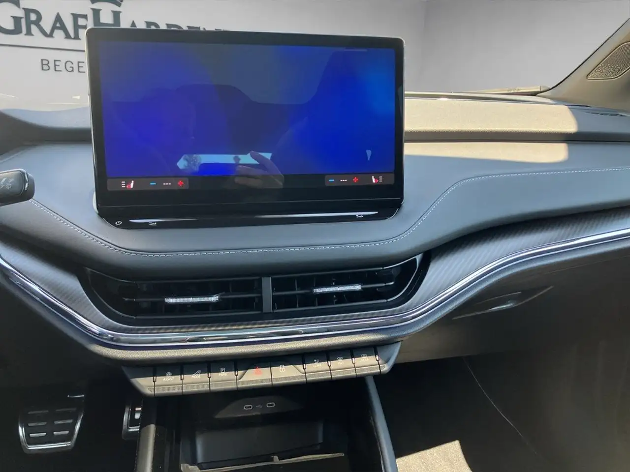 Skoda Enyaq Coupé 85 210kW Sportline Matrix ACC Kamera — معرض صور السيارة 13