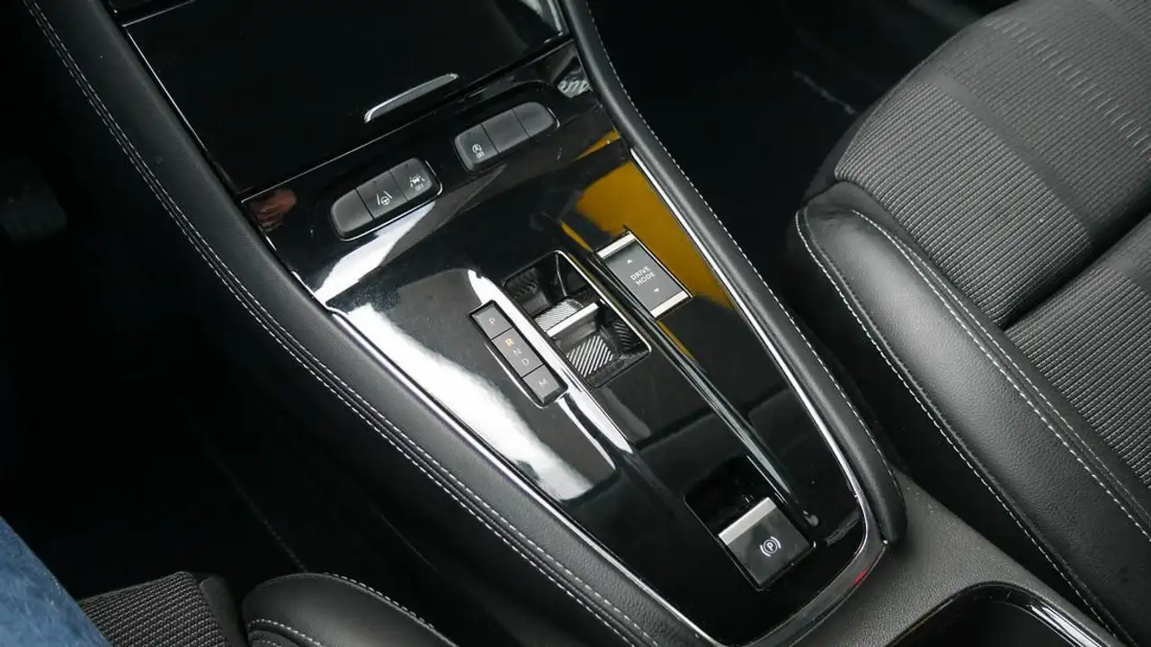 Opel Grandland X 1.2 GS Navi Pro, LED, Kamera, — Vehicle gallery 16