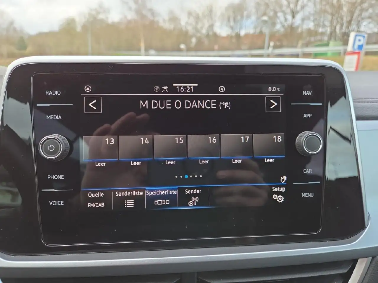 Volkswagen T-Roc Style,KLIMA,LED,PDC,BLUETOOTH — معرض صور السيارة 16