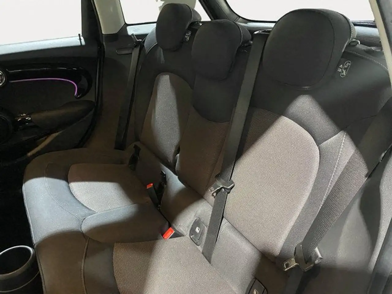 MINI Cooper Aut. — معرض صور السيارة 9