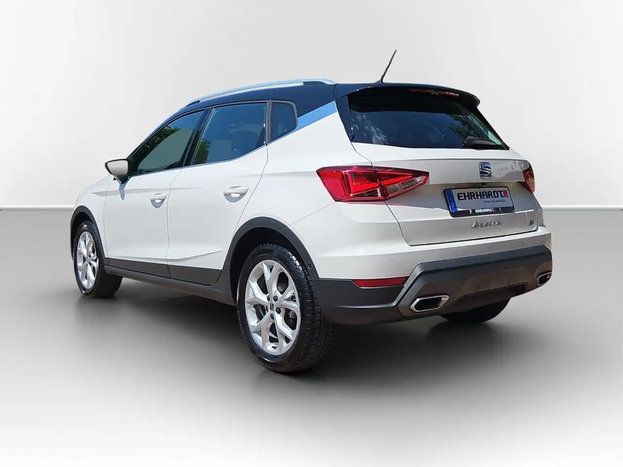 SEAT Arona 1.5 TSI DSG FR VIRTUAL*VOLL-LED*NAV*ACC*SHZ*PAR... — معرض صور السيارة 10