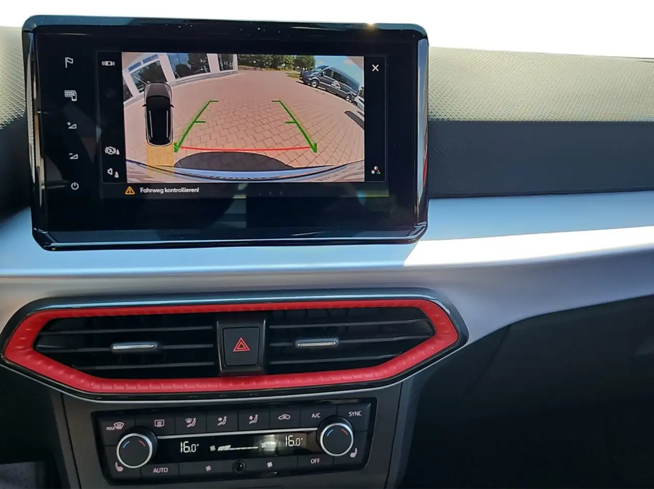 SEAT Arona 1.5 TSI DSG FR VIRTUAL*VOLL-LED*NAV*ACC*SHZ*PAR... — معرض صور السيارة 20