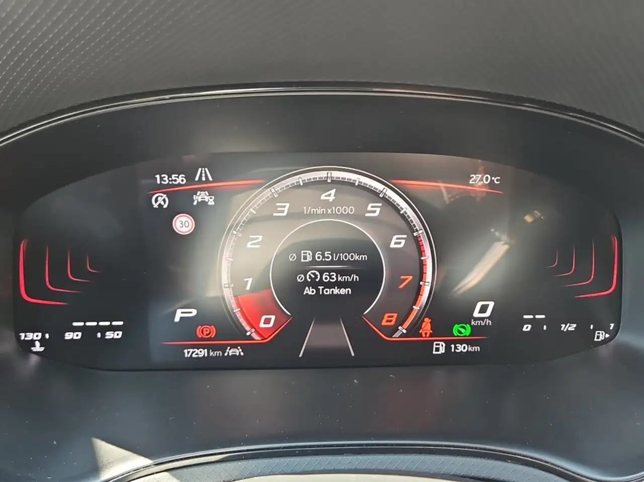 SEAT Arona 1.5 TSI DSG FR VIRTUAL*VOLL-LED*NAV*ACC*SHZ*PAR... — معرض صور السيارة 18