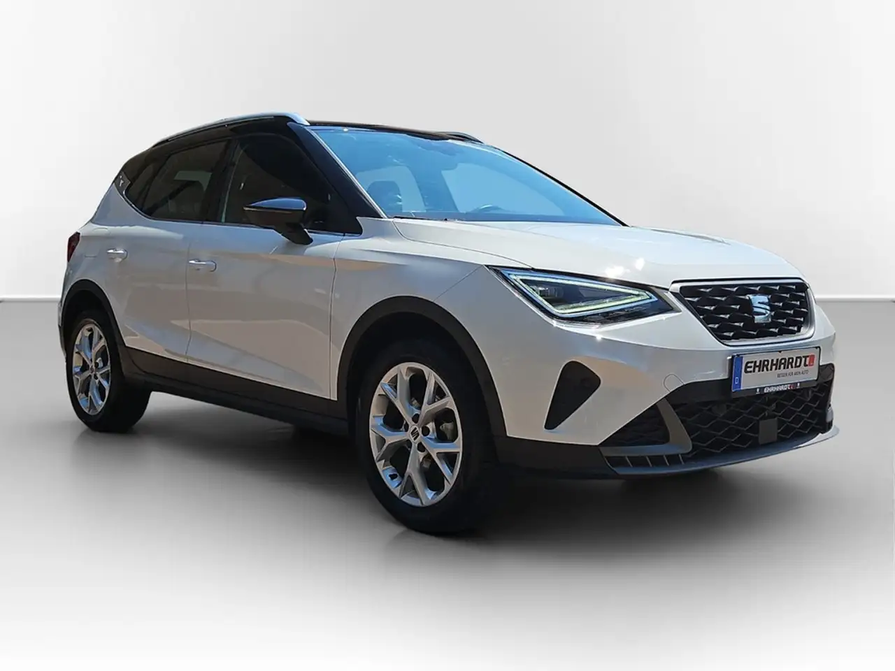 SEAT Arona 1.5 TSI DSG FR VIRTUAL*VOLL-LED*NAV*ACC*SHZ*PAR... — معرض صور السيارة 5