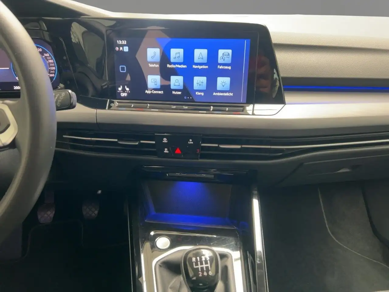 Volkswagen Golf VIII 1.5 TSI Style LM18 Rear View Navi App- — معرض صور السيارة 14