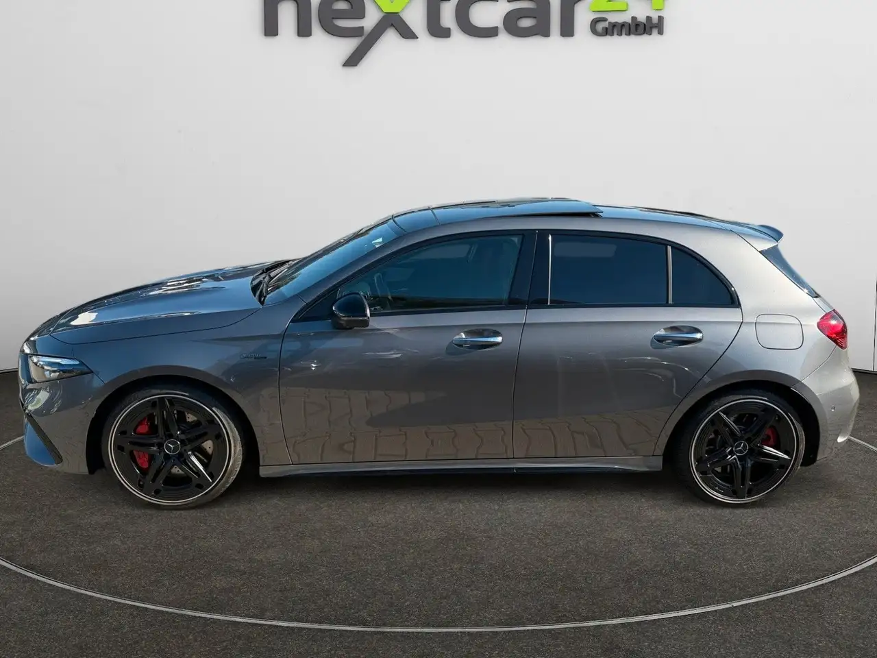 Mercedes-Benz A 35 AMG 4M MBUX 1+2|PANO|360°|MEMORY|NIGHT2|HUD — معرض صور السيارة 2