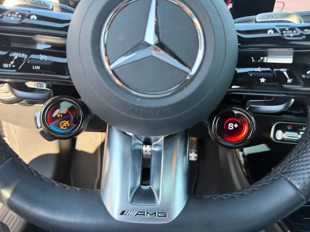 Mercedes-Benz A 35 AMG 4M MBUX 1+2|PANO|360°|MEMORY|NIGHT2|HUD — معرض صور السيارة 19