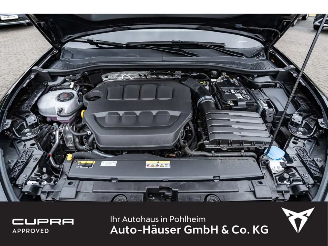 CUPRA Leon VZ 2.0 TSI DSG NAVI KAMERA PARK TEMPOMAT LED SITZH — Galería del vehículo 27