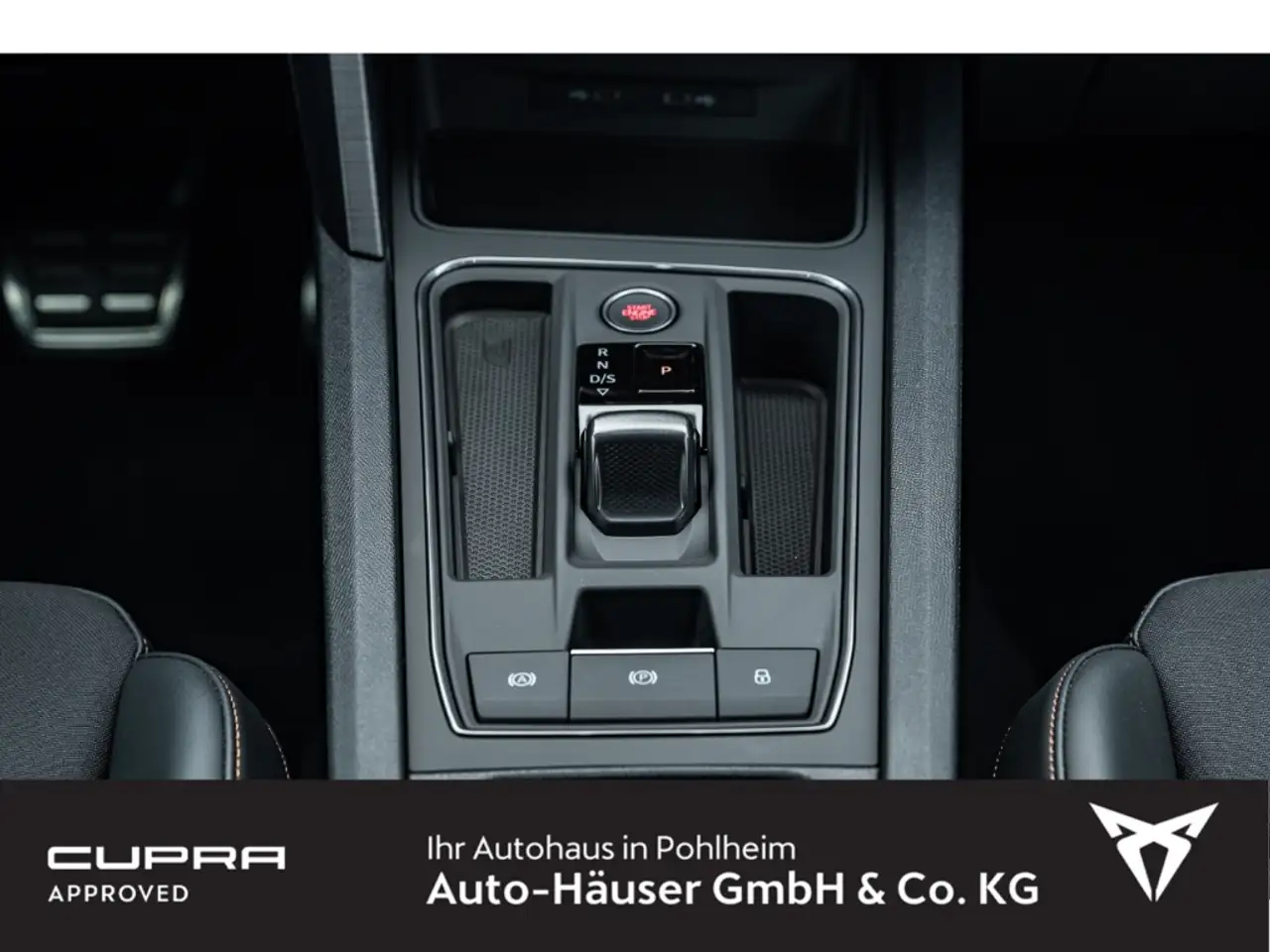 CUPRA Leon VZ 2.0 TSI DSG NAVI KAMERA PARK TEMPOMAT LED SITZH — Galería del vehículo 18