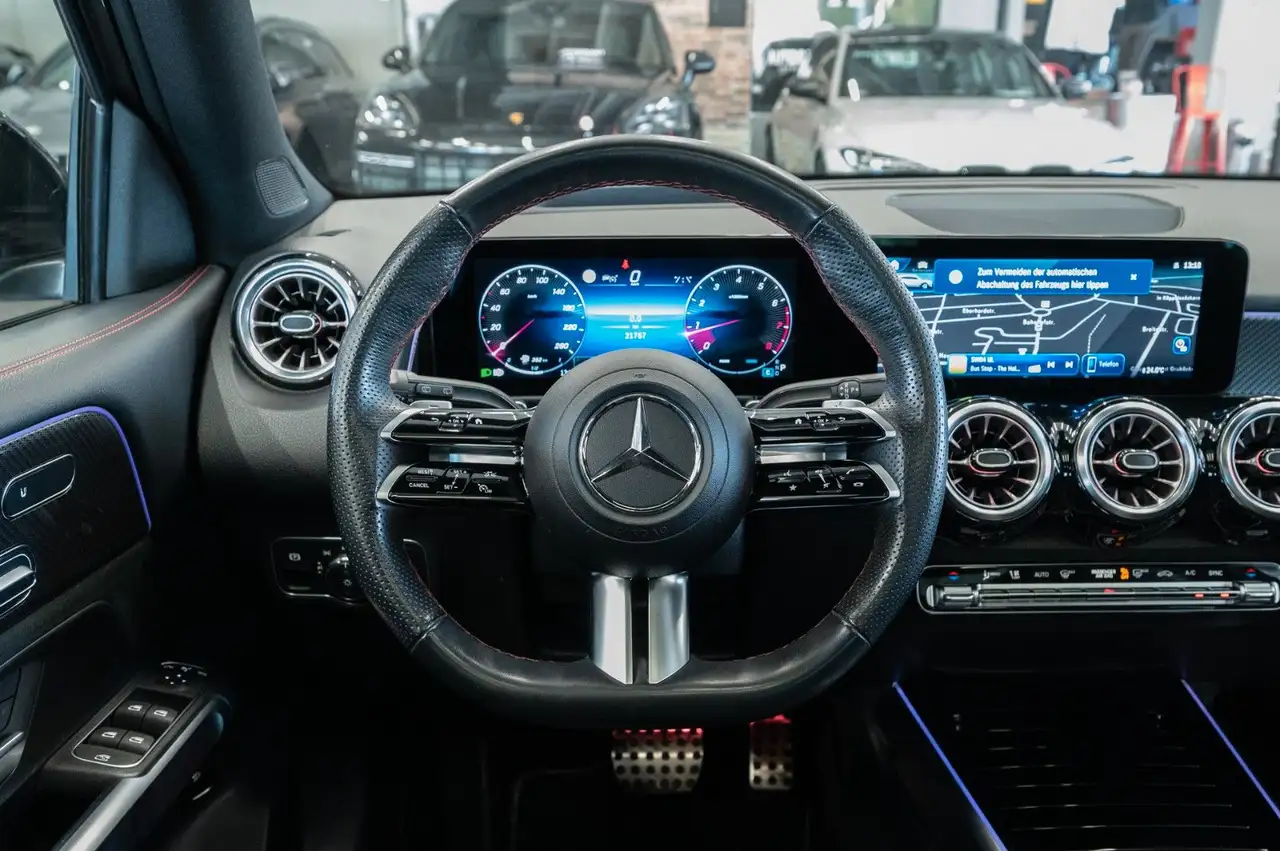 Mercedes-Benz GLB 250 GLB250 4M|AMG-LINE|NIGHT|PANO|AHK|360°|MEMORY — Galerie du véhicule 17