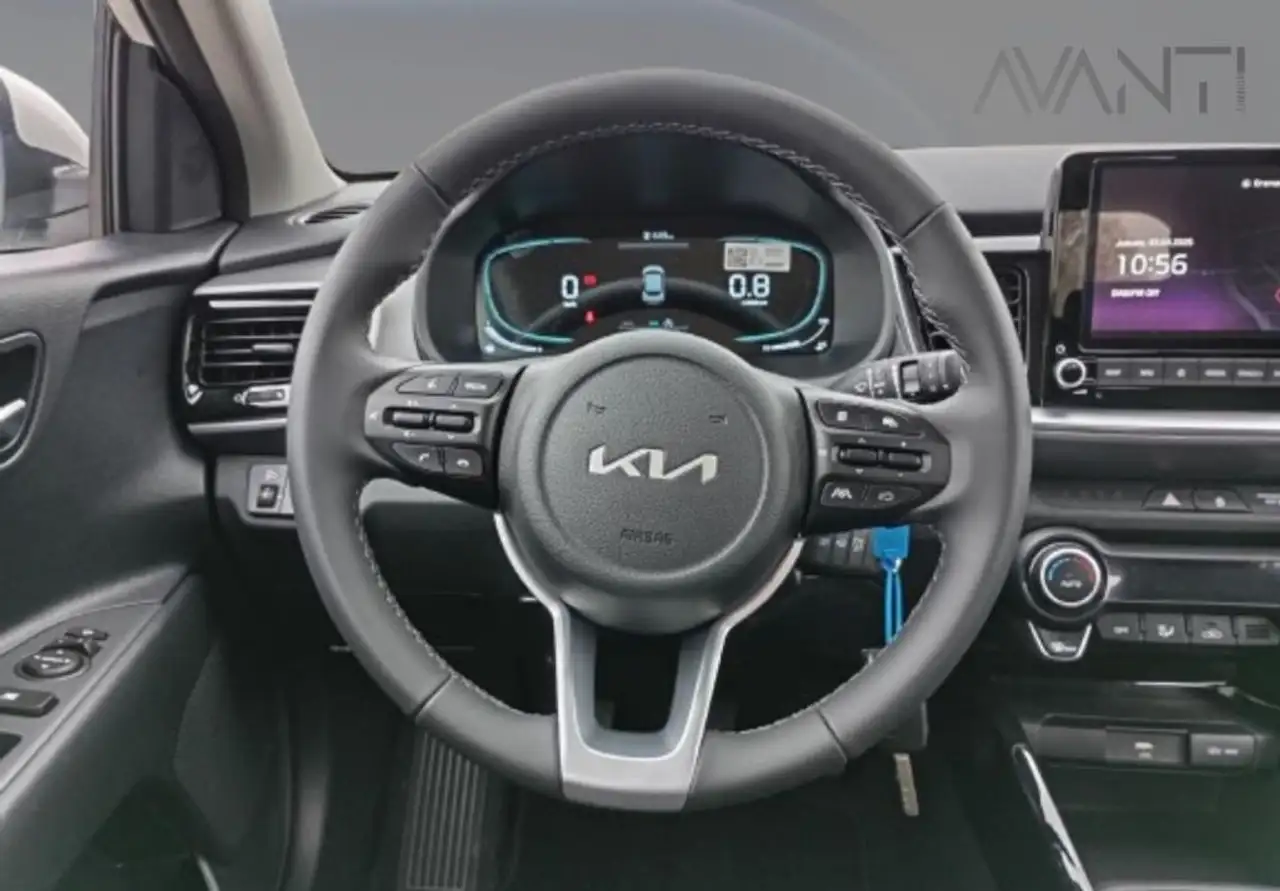 Kia Stonic 1.0 T-GDi MHEV 100CV Drive — Vehicle gallery 2