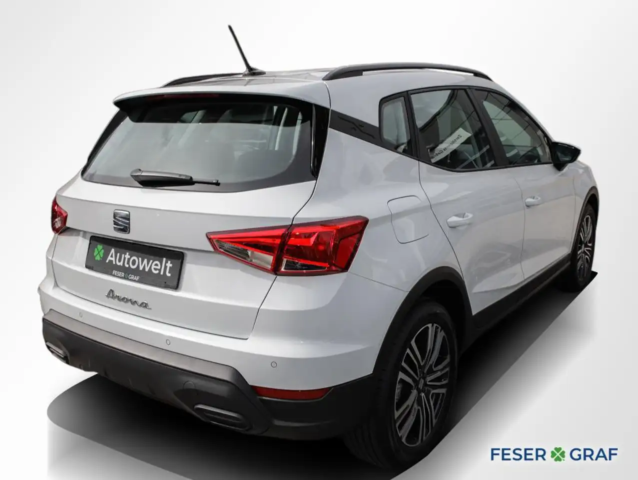 SEAT Arona 1.0 TSI Style DSG Full Link LED Sitzh. 17" — Galerie du véhicule 2