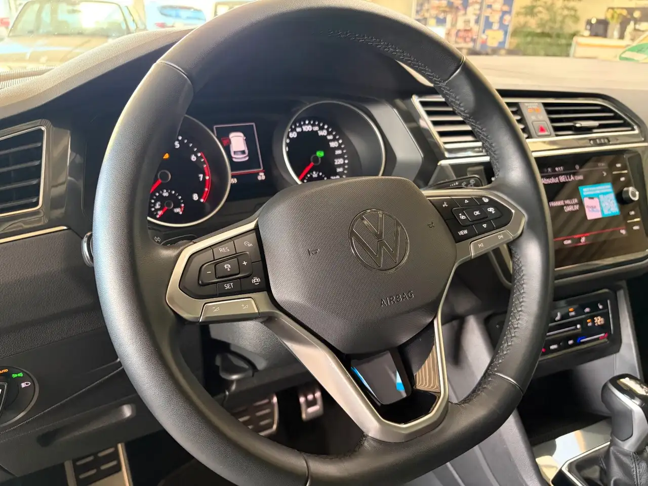 Volkswagen Tiguan Move 1.5 TSI DSG/ACC/APP/DAB/LED/KAM/NAVI — Galería del vehículo 15