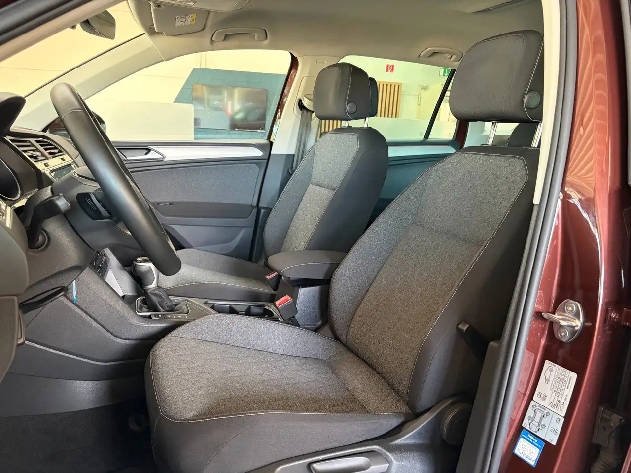 Volkswagen Tiguan Move 1.5 TSI DSG/ACC/APP/DAB/LED/KAM/NAVI — Galería del vehículo 22