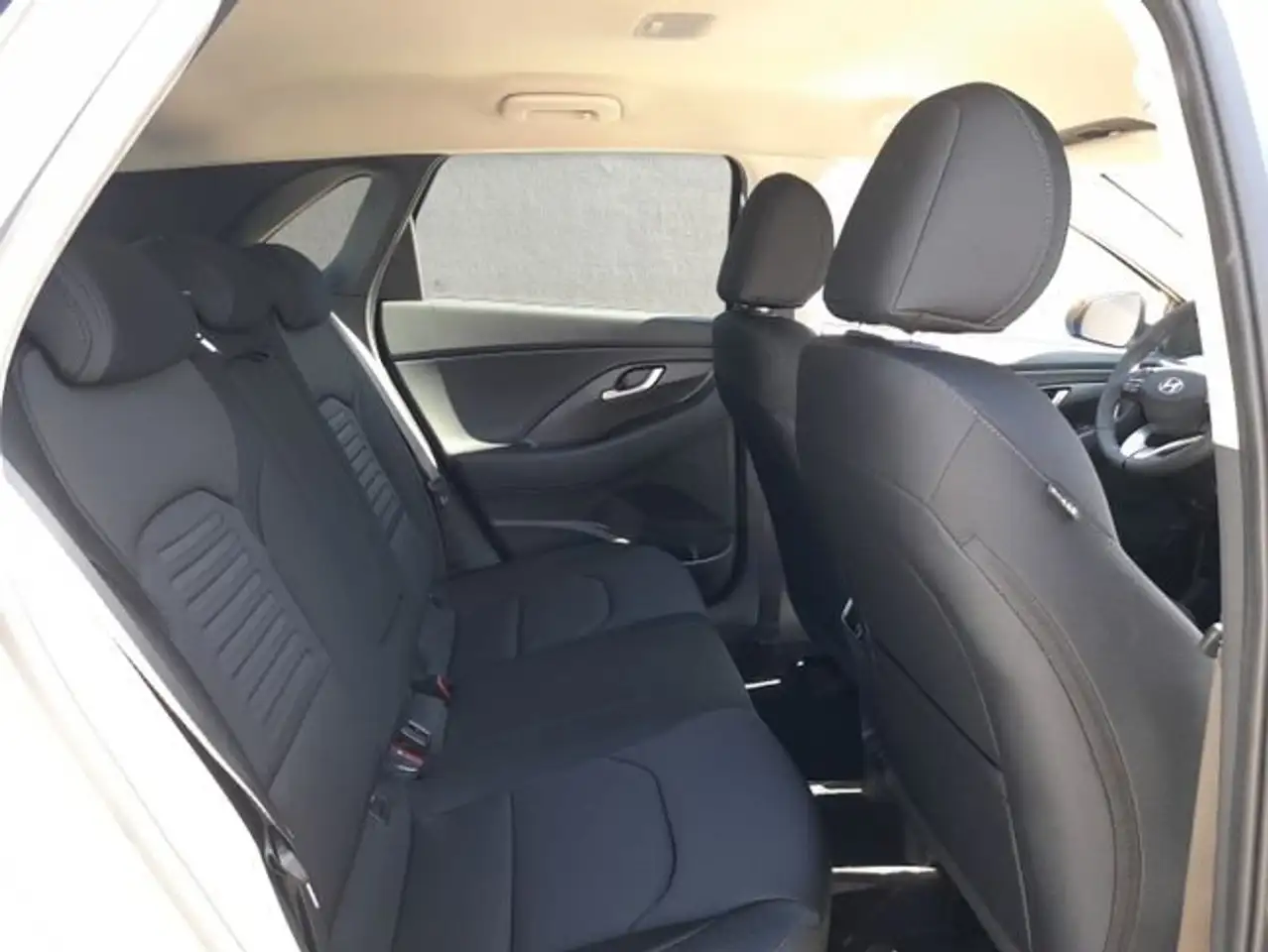 Hyundai i30 FL2 1.0 T-GDi 73,5 kW (100 CV) Híbrido 48V MT6 2W — Vehicle gallery 6