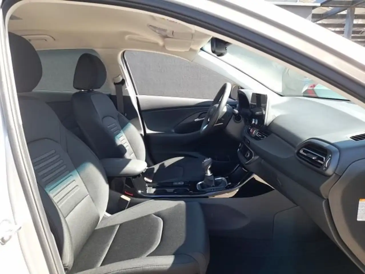 Hyundai i30 FL2 1.0 T-GDi 73,5 kW (100 CV) Híbrido 48V MT6 2W — Vehicle gallery 5
