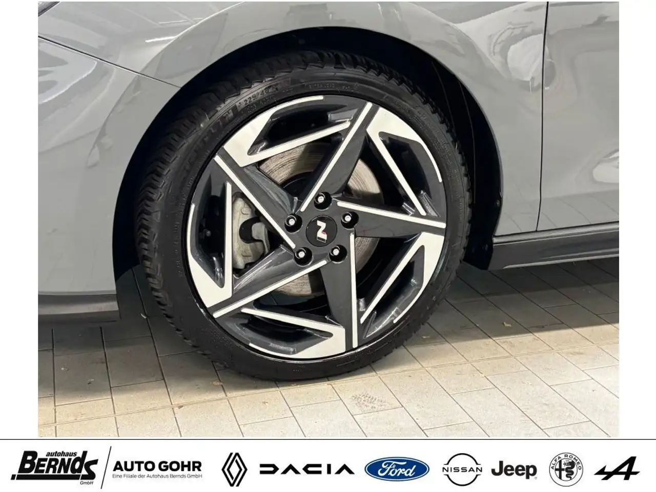 Hyundai i30 Kombi 1.5 T-GDI 48V-Hybrid DCT N Line — Vehicle gallery 36