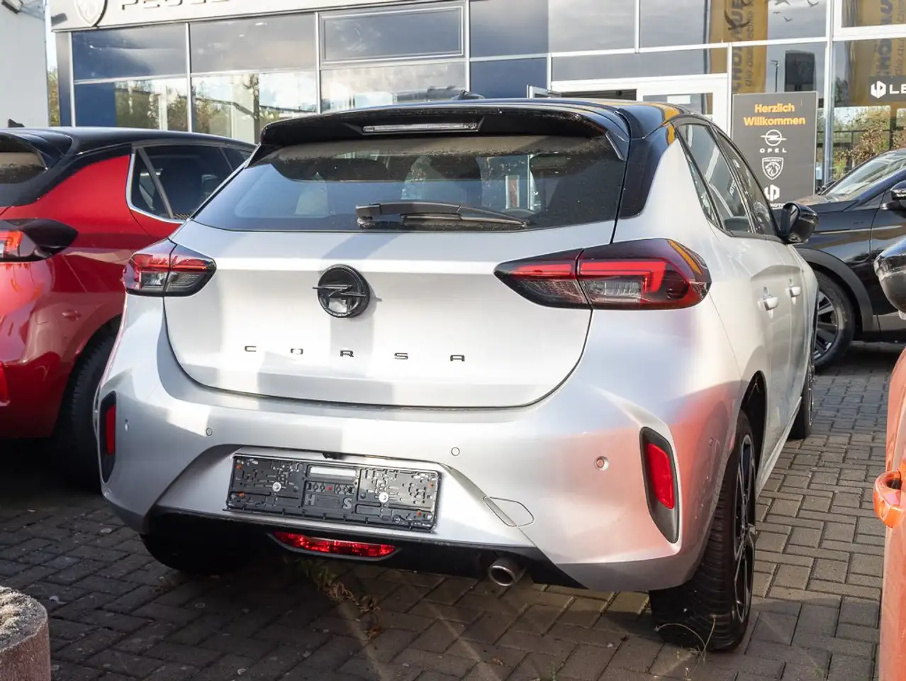 Opel Corsa F 1.2 Turbo GS +L/SHZ+MATRIX+RFK+ALLW+ — Galerie du véhicule 3