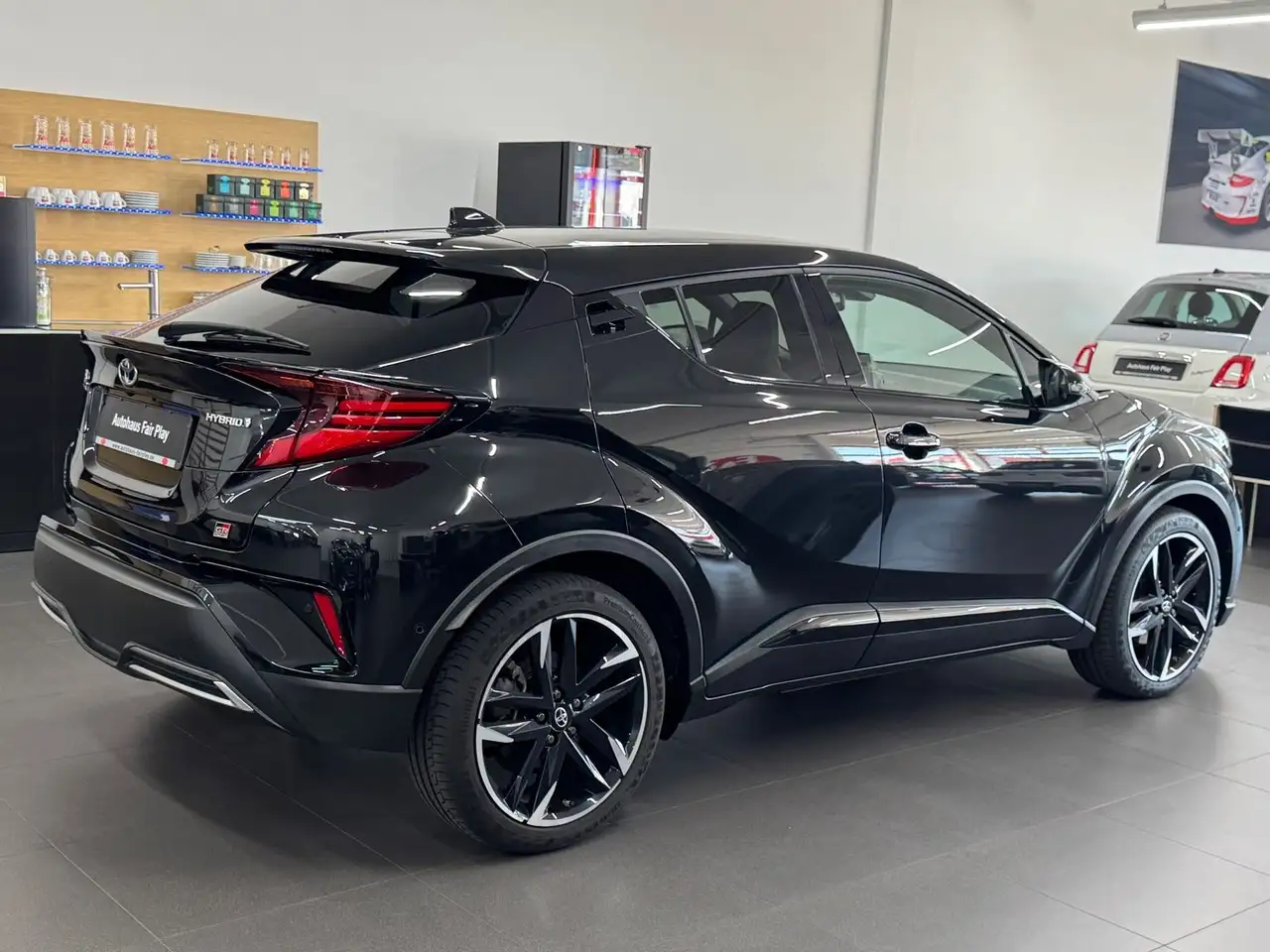 Toyota C-HR Hybrid GR Sport Black Ed. UNFALLFREI/TOP! — Vehicle gallery 6