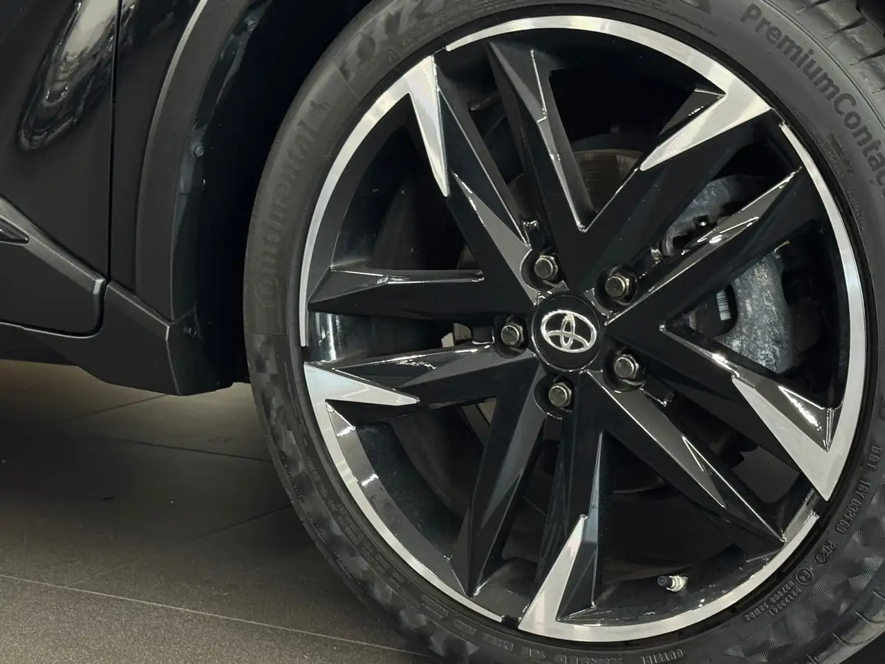 Toyota C-HR Hybrid GR Sport Black Ed. UNFALLFREI/TOP! — Vehicle gallery 7