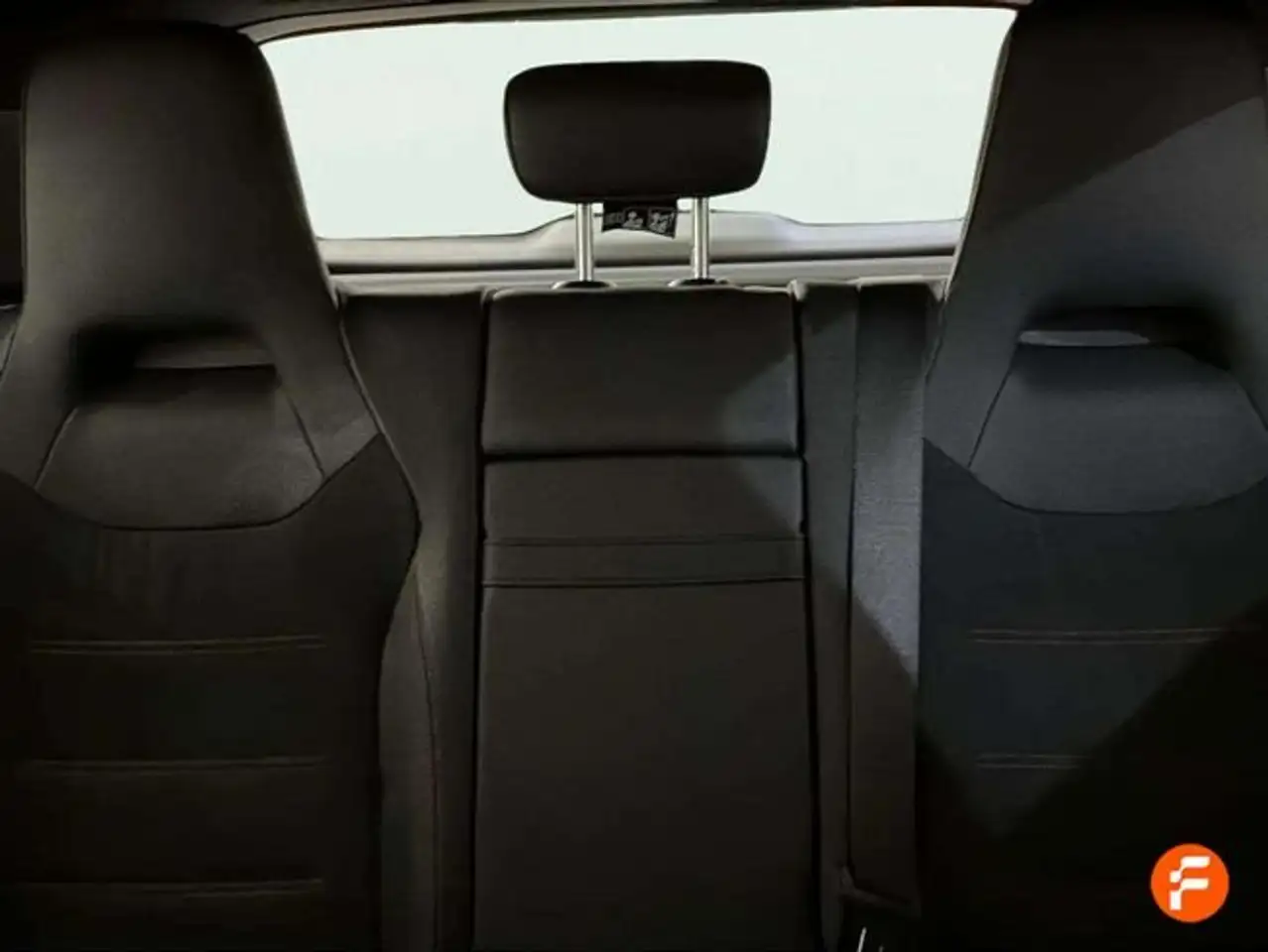 Mercedes-Benz A 180 d — معرض صور السيارة 15