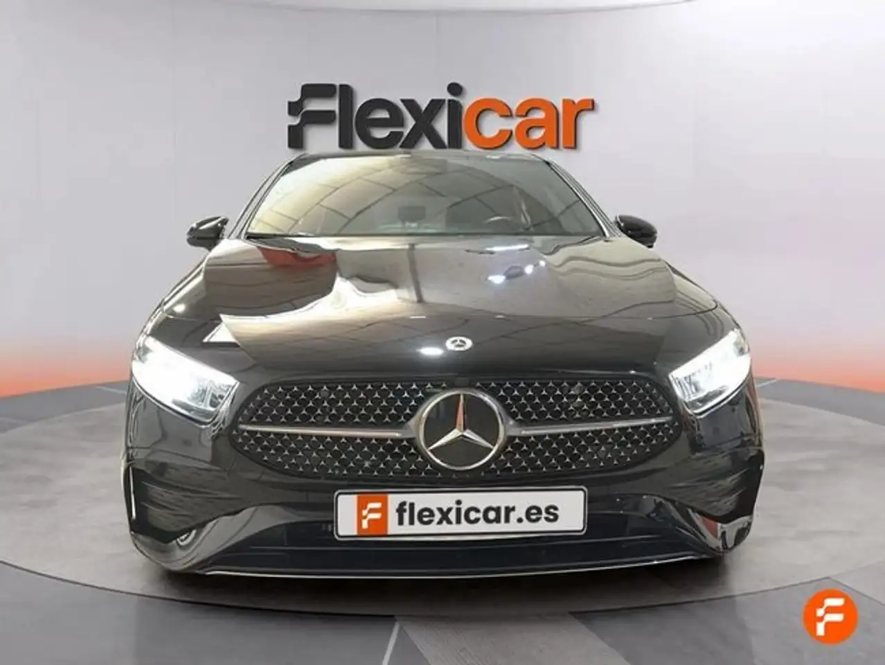 Mercedes-Benz A 180 d — معرض صور السيارة 2