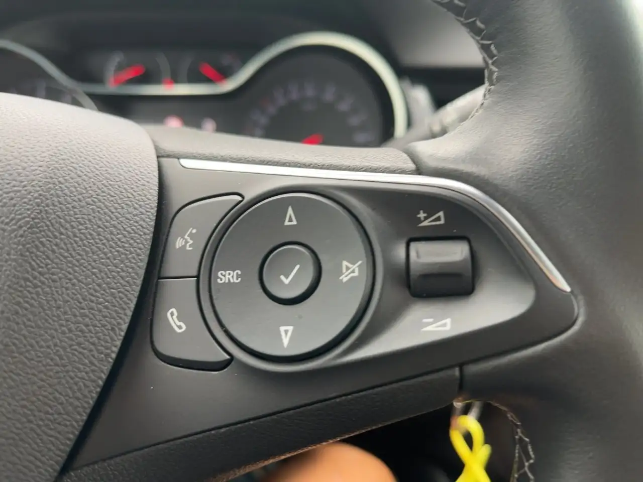 Opel Crossland AT6 Enjoy LED/Navi/KlimaA/PDC/Kamera — Vehicle gallery 20