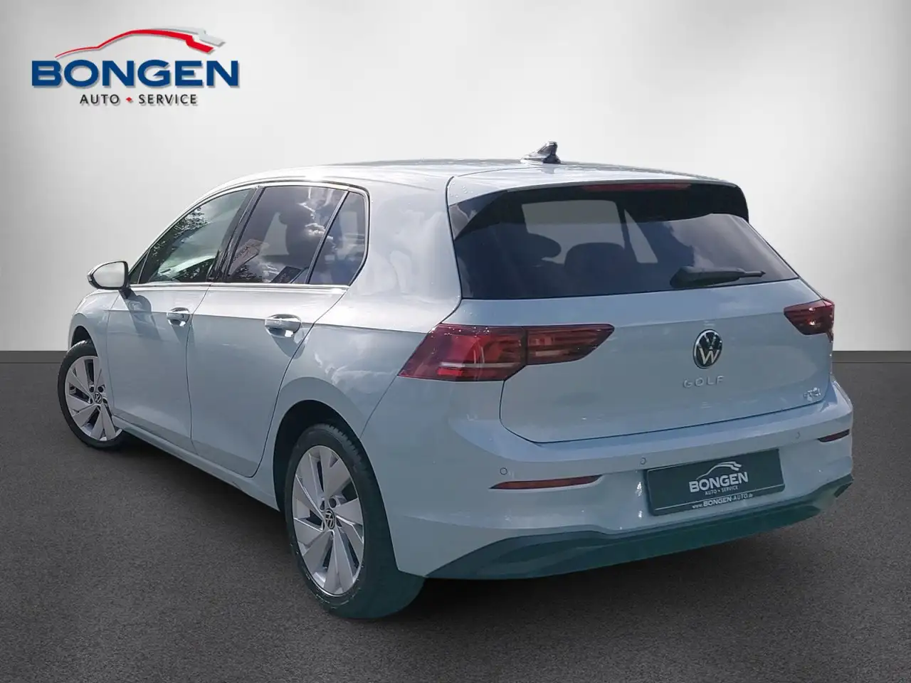 Volkswagen Golf VIII eTSI Goal DSG Carplay Rückfahrkamera Klima — Vehicle gallery 4