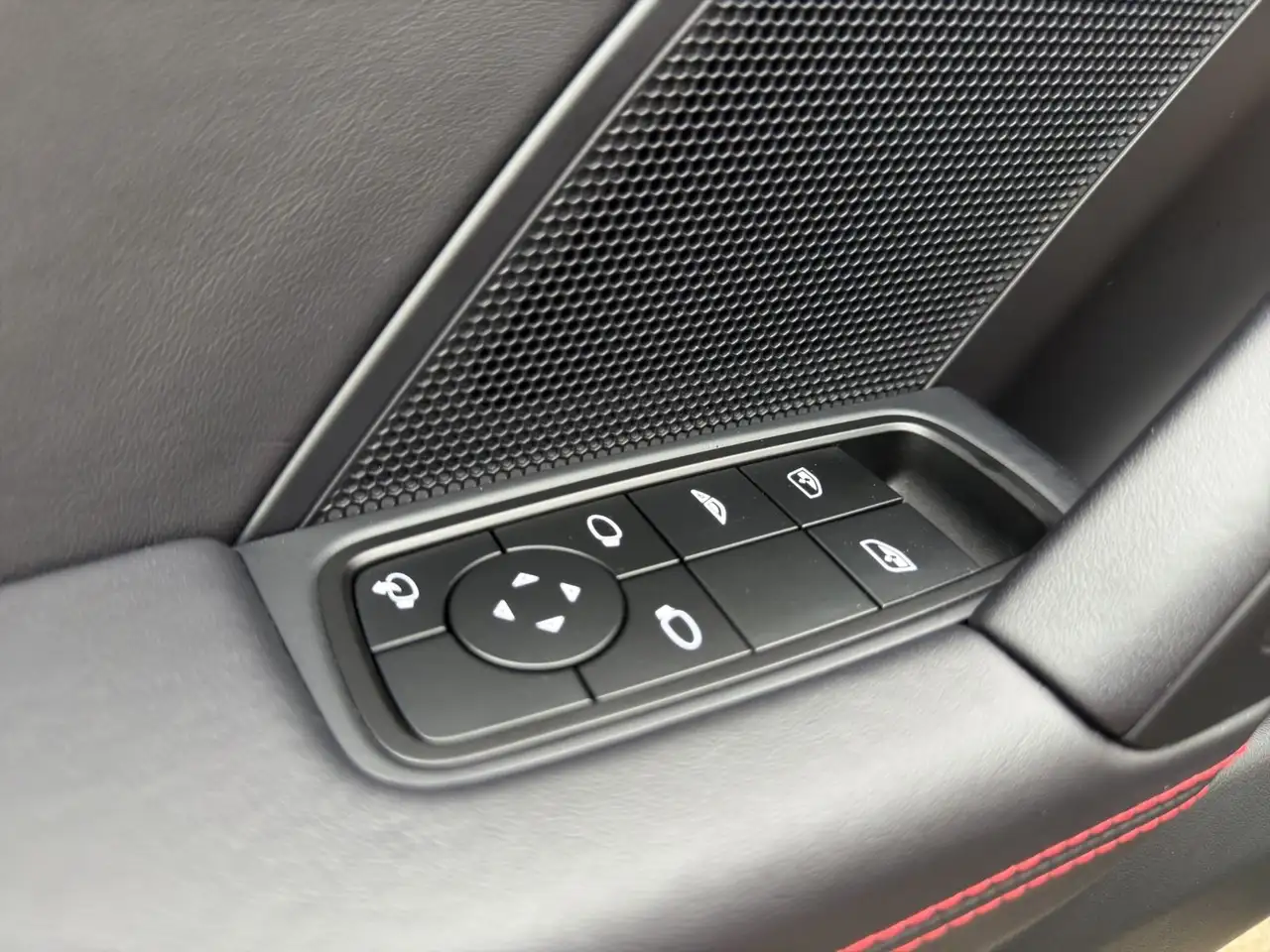 Porsche 992 911 Carrera GTS Cabriolet/Lift/18-Wege/BOSE/360° — معرض صور السيارة 25