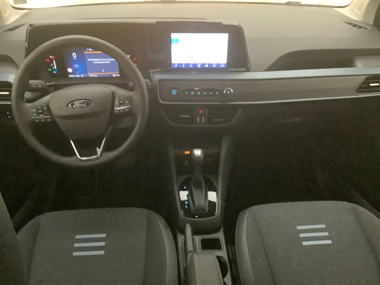 Ford Tourneo Courier Active #NAVI #KAMERA #ACC #DAB — Vehicle gallery 8