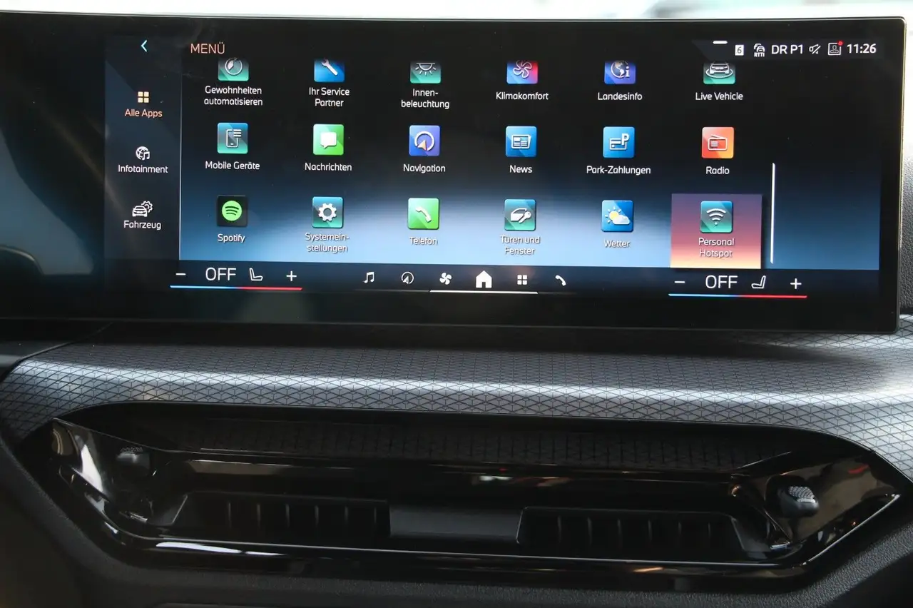 BMW 330 i xDrive Touring ACC*WIDESCREEN*LED M Sport — Vehicle gallery 7