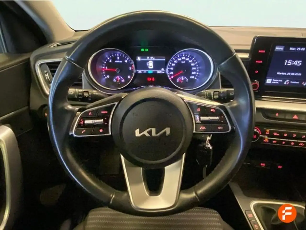 Kia XCeed 1.6 MHEV iMT Drive 100kW (136CV) — Vehicle gallery 18