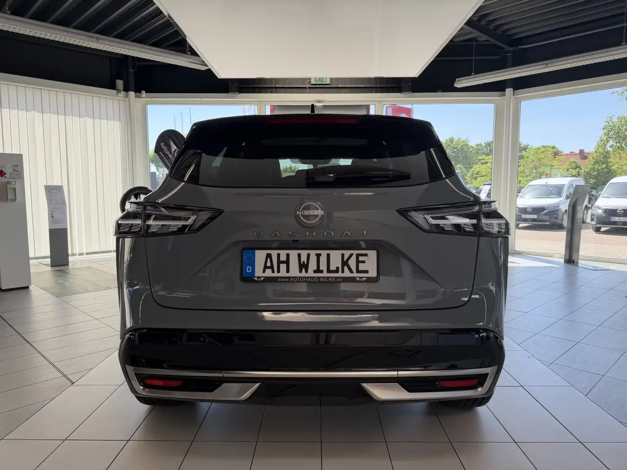 Nissan Qashqai 1.3 DIG-T Tekna+/MASSAGE/PANO/CARPLAY/BOSE — Vehicle gallery 4